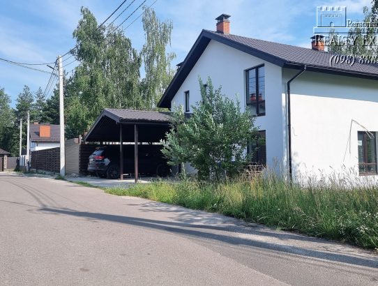 Іванковичі. Котедж 161м в КМ Ліс та озеро. Вода світло газ каналізація